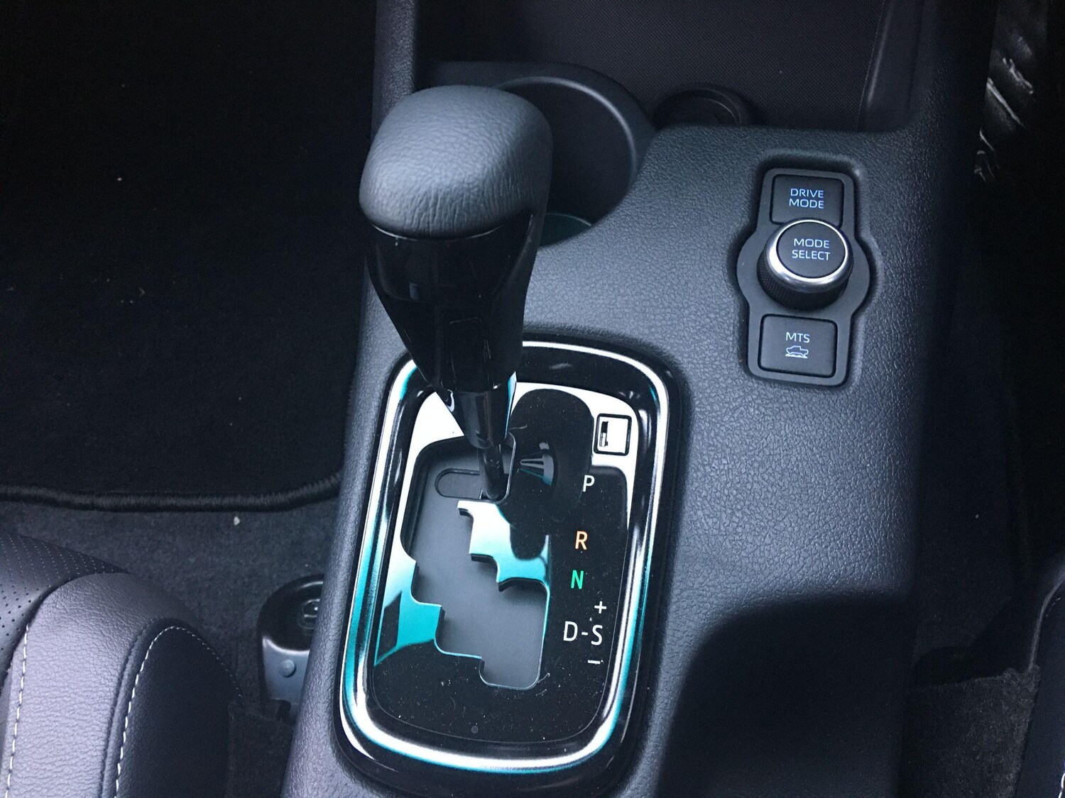 Used Toyota Hilux 2025 for sale - 76824035: Photo 51