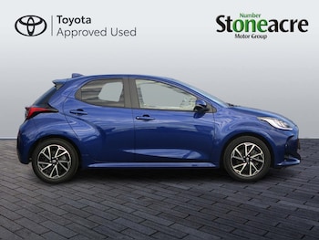 Used Toyota Yaris 2023 for sale - 76239768: Photo
