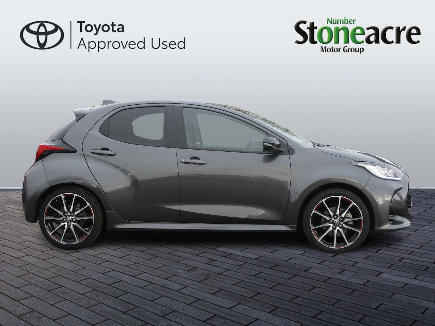 Used Toyota Yaris 2023 for sale - 77723475: Photo 4