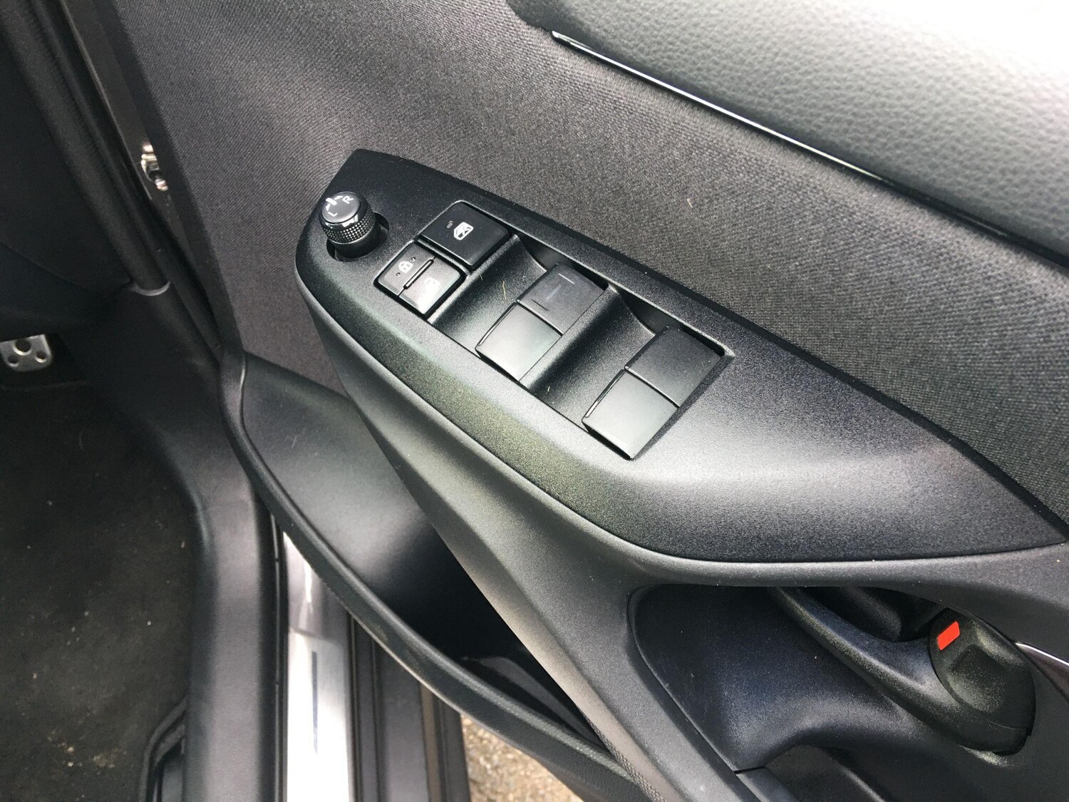 Used Toyota Yaris 2023 for sale - 77723475: Photo 47