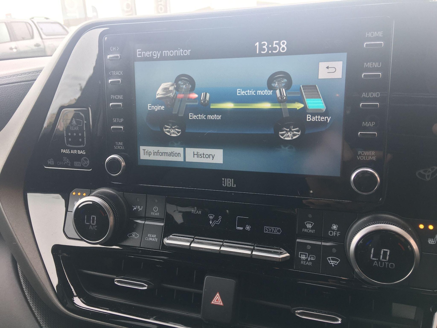 Used Toyota Highlander 2021 for sale - 76109739: Photo 36