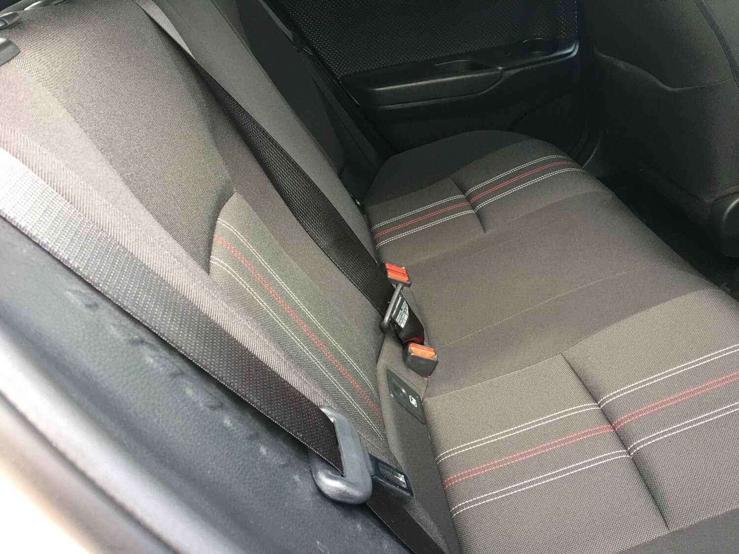 Used Toyota C-HR for sale - 77670646: Photo 19