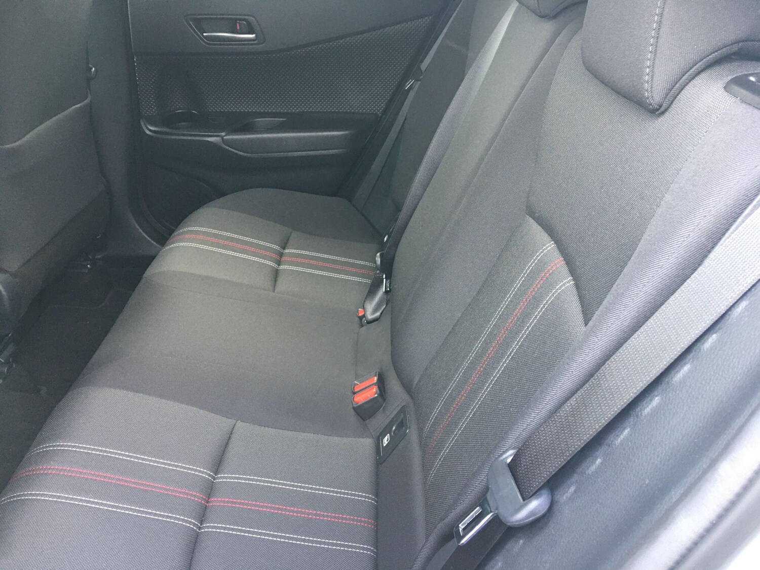 Used Toyota C-HR for sale - 77670646: Photo 20