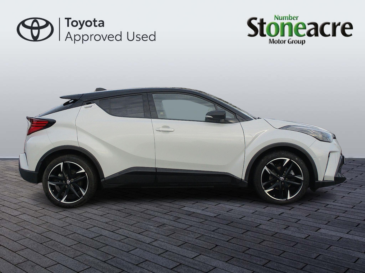 Used Toyota C-HR for sale - 77670646: Photo 4