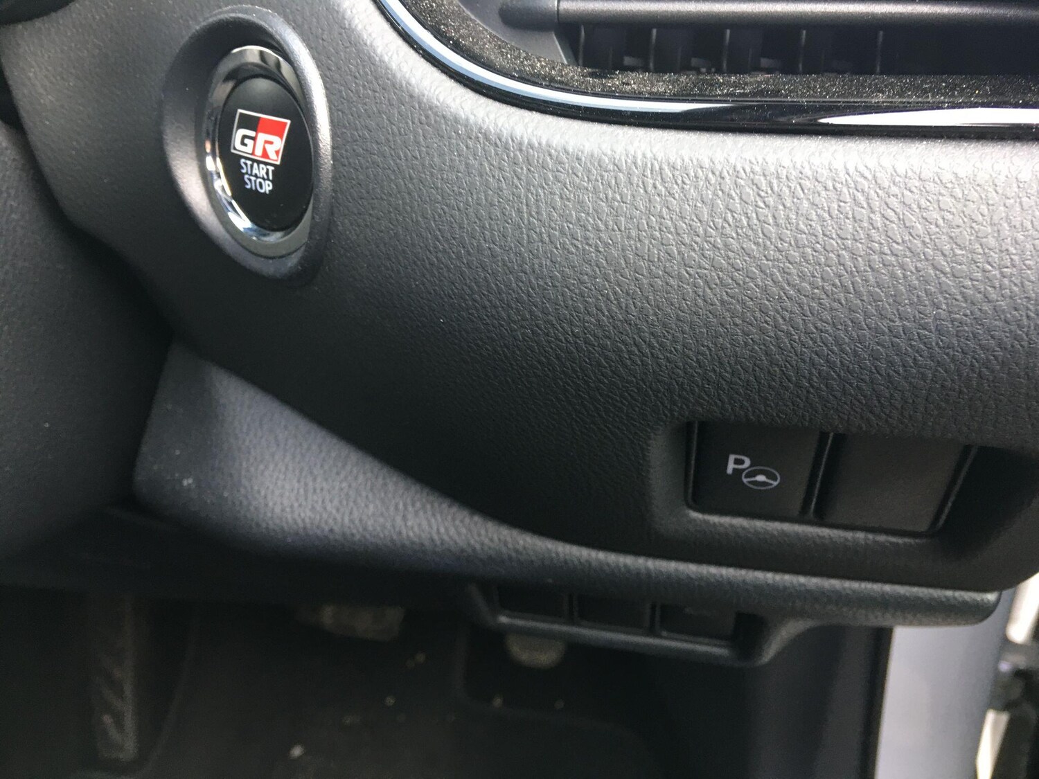 Used Toyota C-HR for sale - 77670646: Photo 47