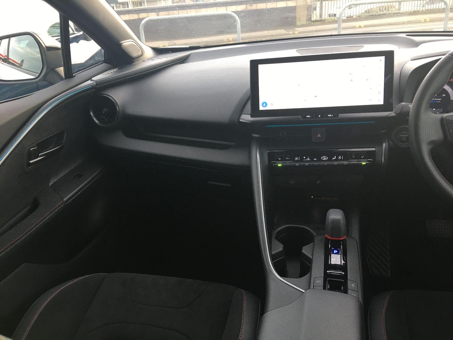 Used Toyota C-HR 2024 for sale - 77175043: Photo 33