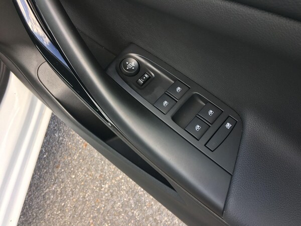 Used Vauxhall Astra 2021 for sale - 76260012: Photo 36