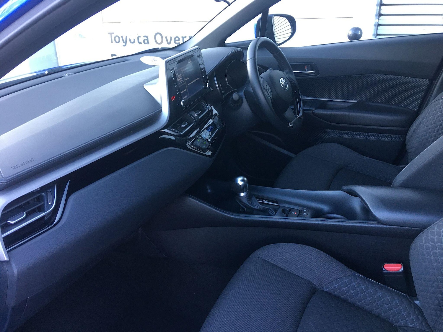 Used Toyota C-HR 2020 for sale - 76702360: Photo 16