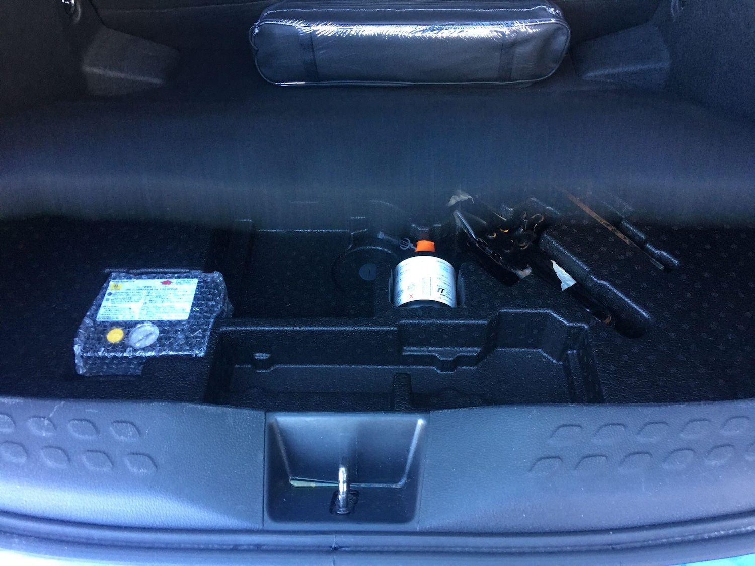 Used Toyota C-HR 2020 for sale - 76702360: Photo 40