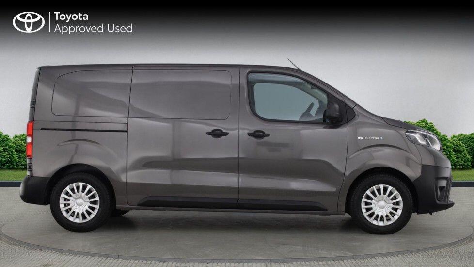 Used Toyota ProAce for sale - 77267296: Photo 4