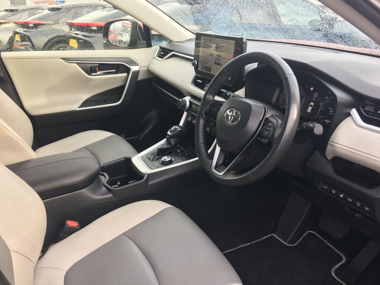 Used Toyota RAV4 2023 for sale - 76613108: Photo 14