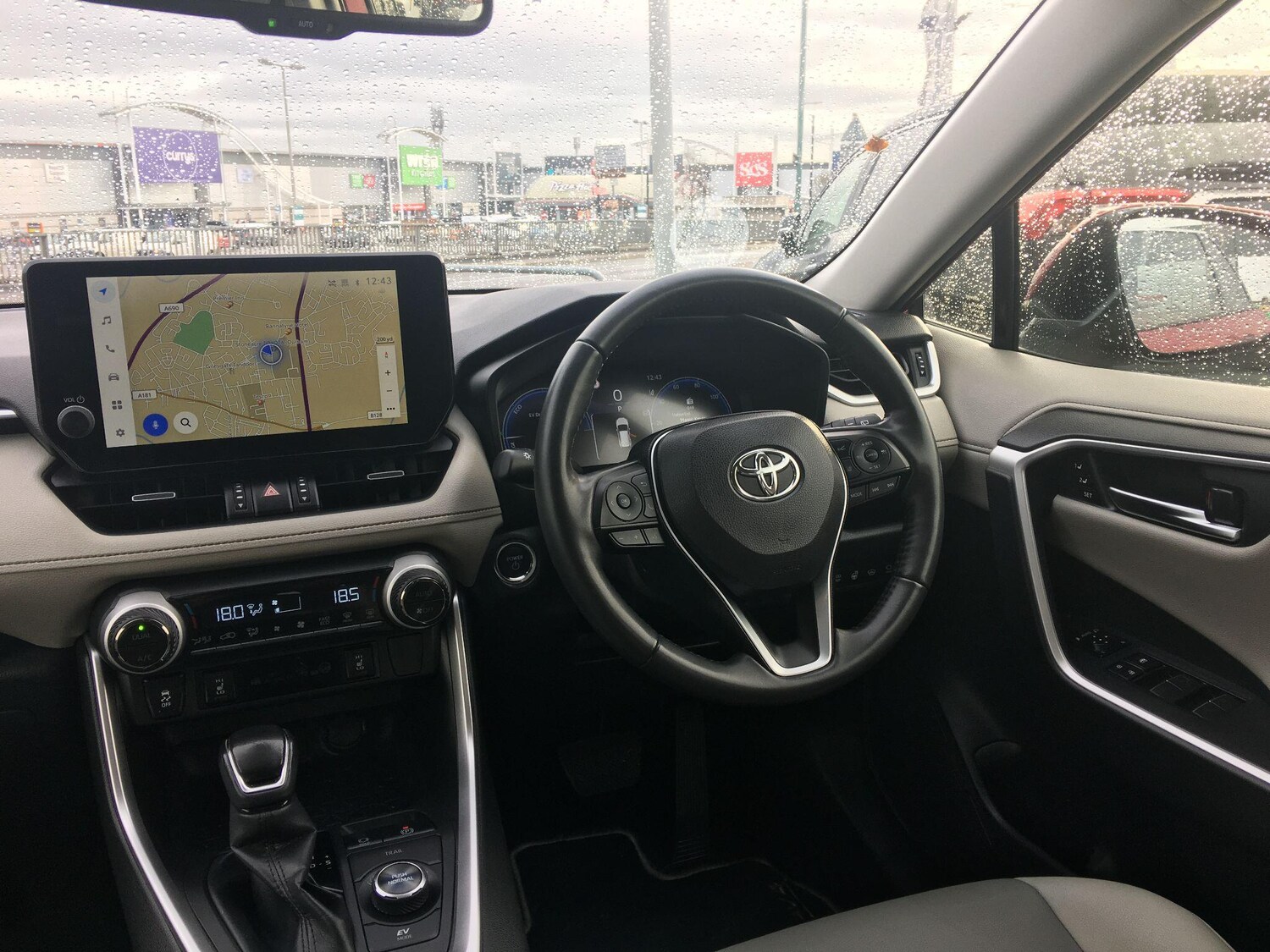 Used Toyota RAV4 2023 for sale - 76613108: Photo 15