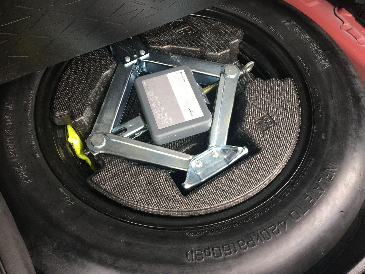 Used Toyota RAV4 2023 for sale - 76613108: Photo 37