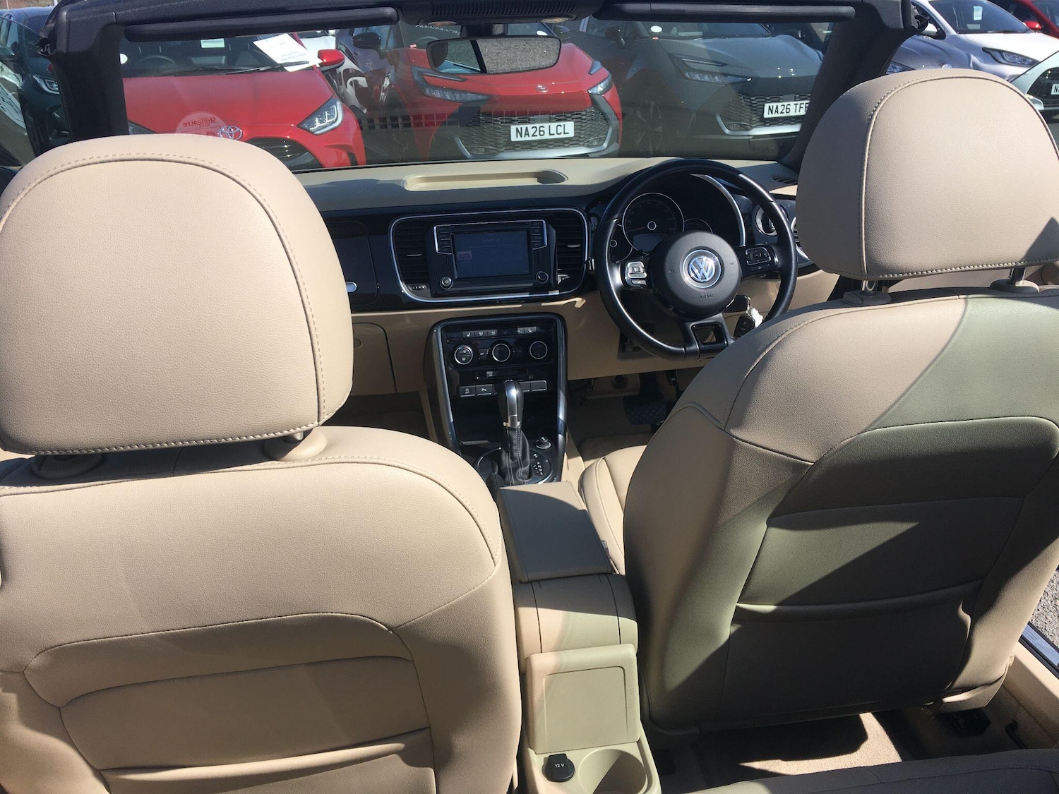 Used Volkswagen Beetle 2017 for sale - 78170362: Photo 12