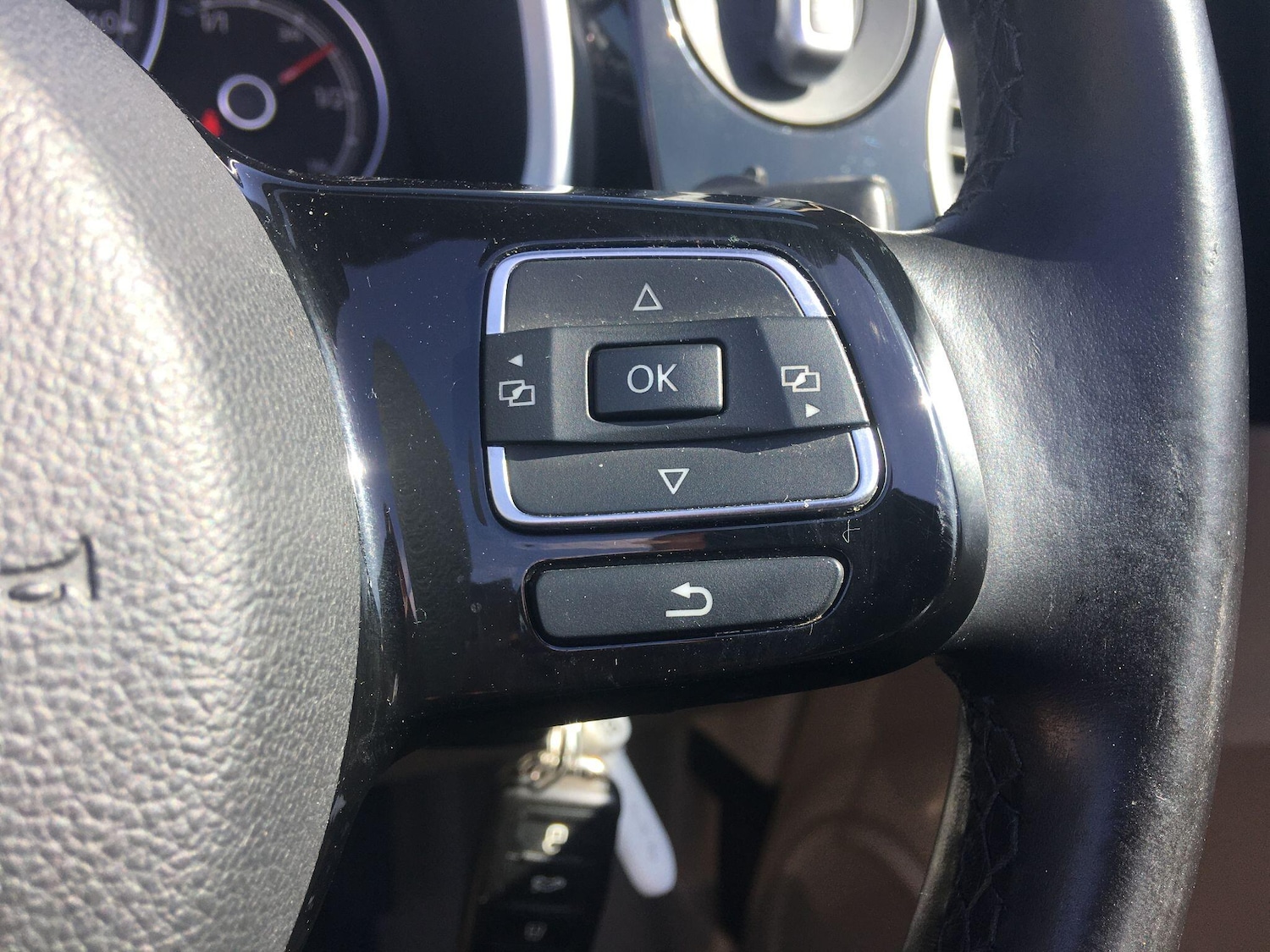 Used Volkswagen Beetle 2017 for sale - 78170362: Photo 16