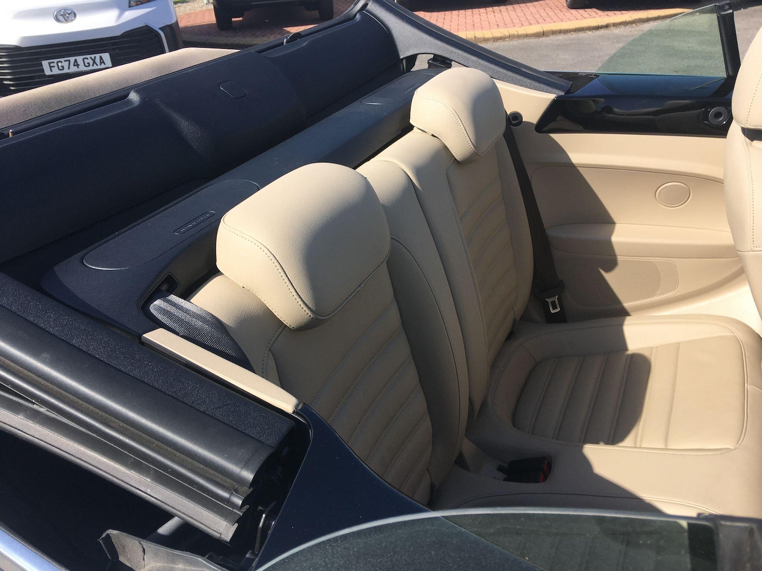 Used Volkswagen Beetle 2017 for sale - 78170362: Photo 27