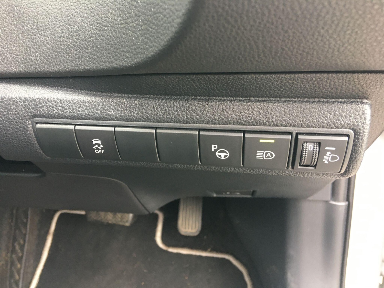 Used Toyota Corolla 2020 for sale - 78100325: Photo 44