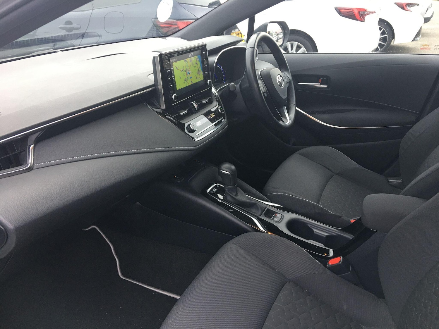 Used Toyota Corolla for sale - 77175045: Photo 16