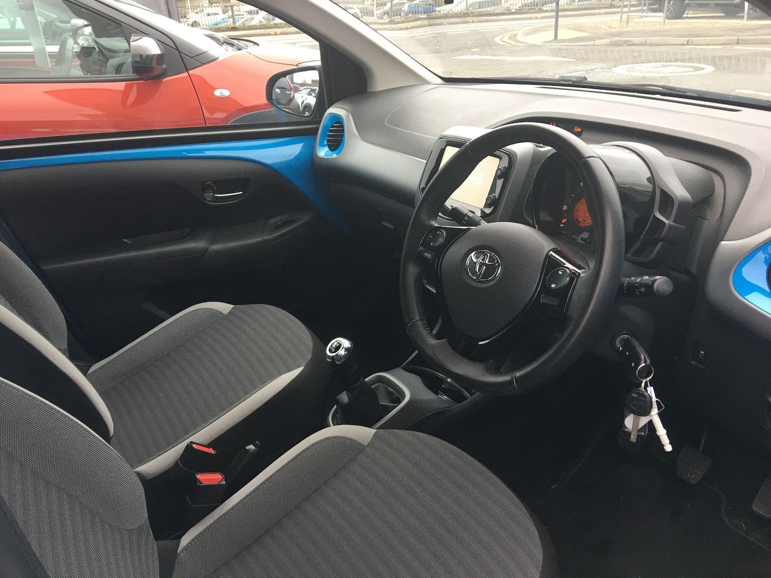 Used Toyota AYGO 2018 for sale - 76573024: Photo 13