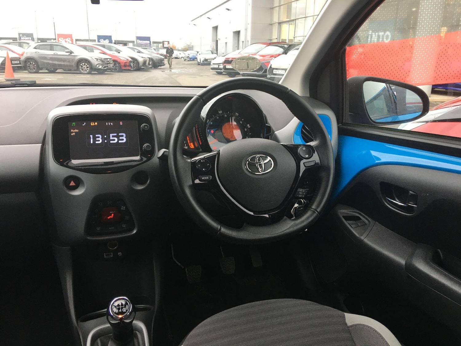Used Toyota AYGO 2018 for sale - 76573024: Photo 14
