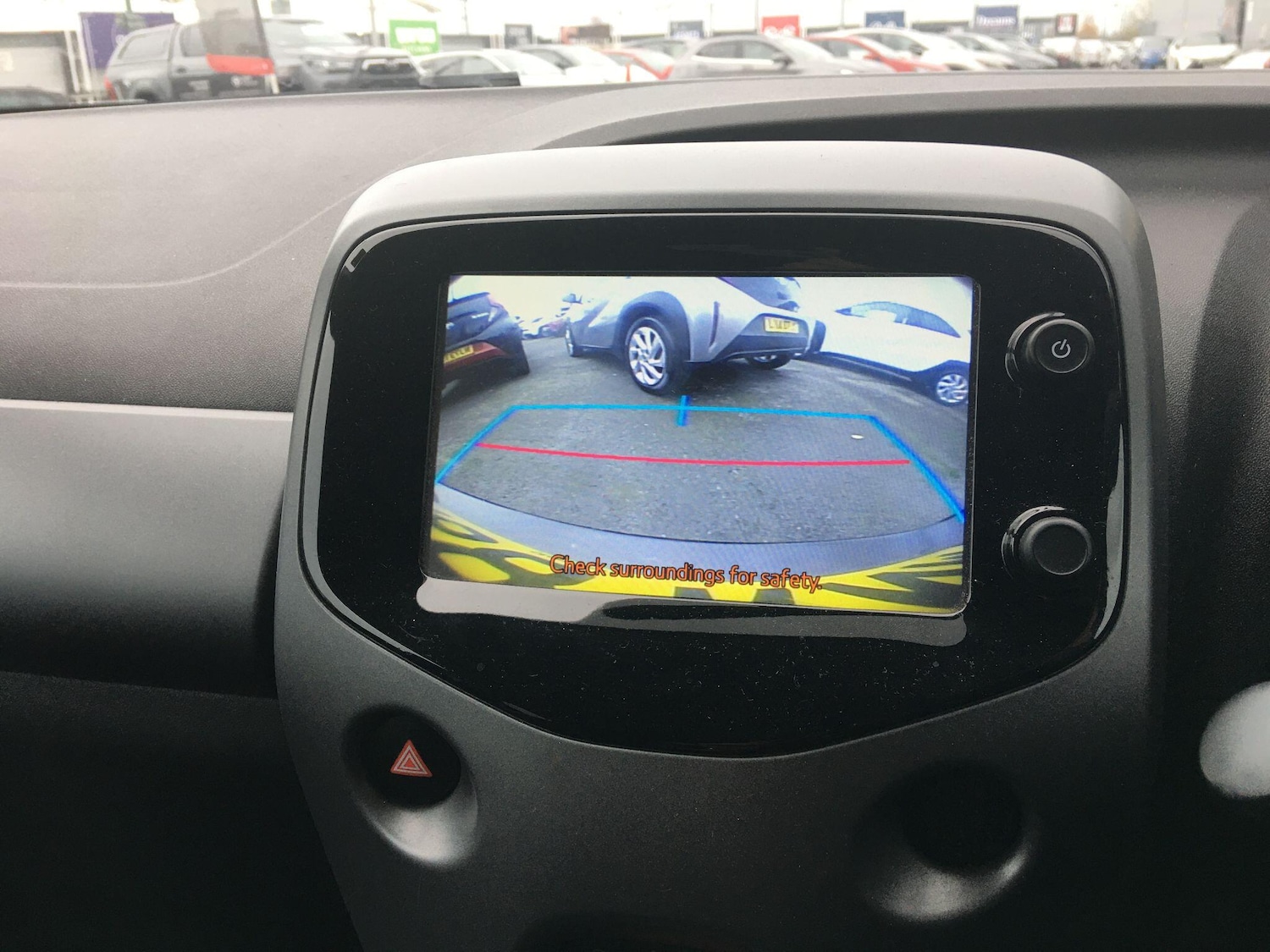 Used Toyota AYGO 2018 for sale - 76573024: Photo 18