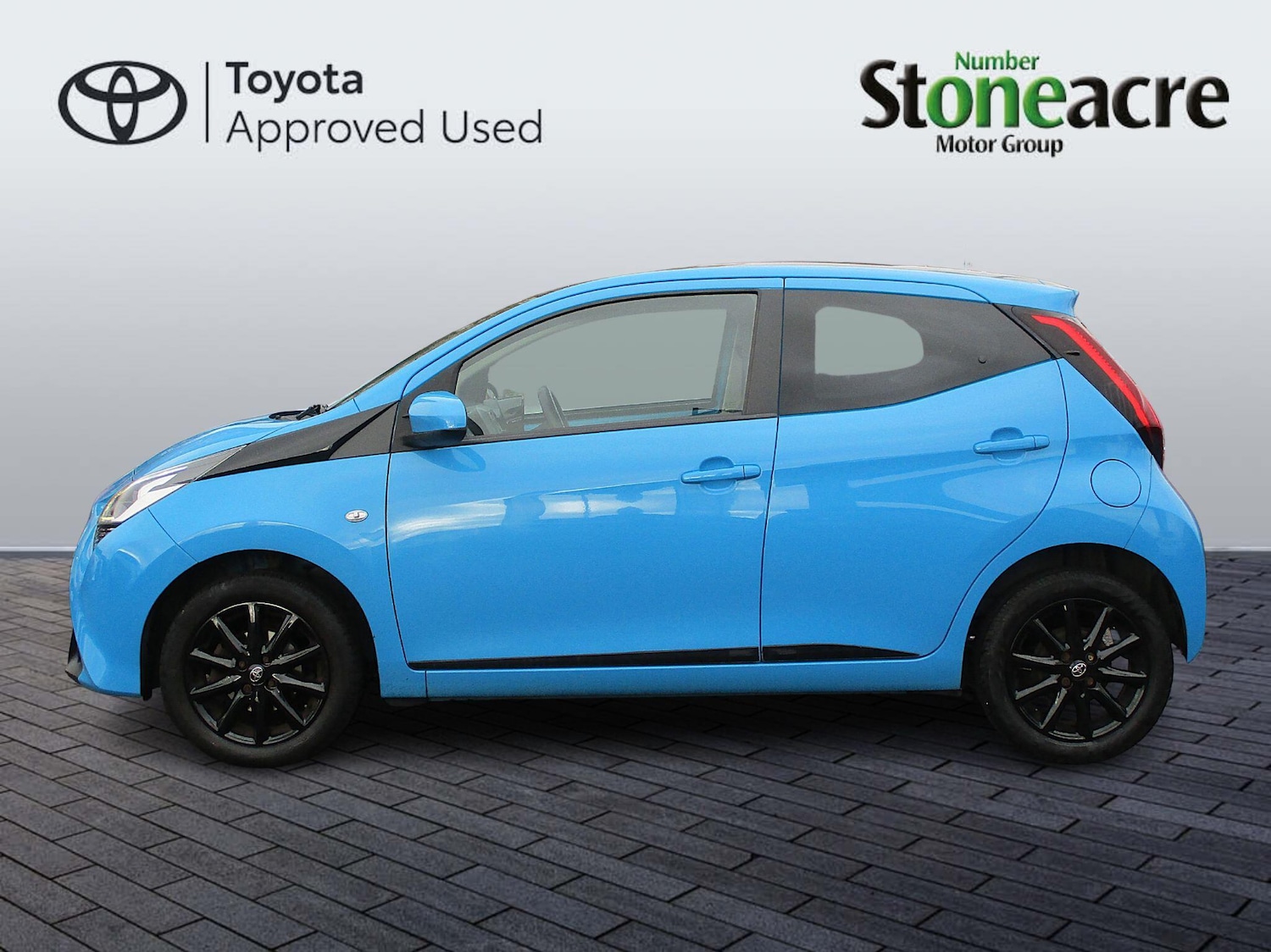 Used Toyota AYGO 2018 for sale - 76573024: Photo 8