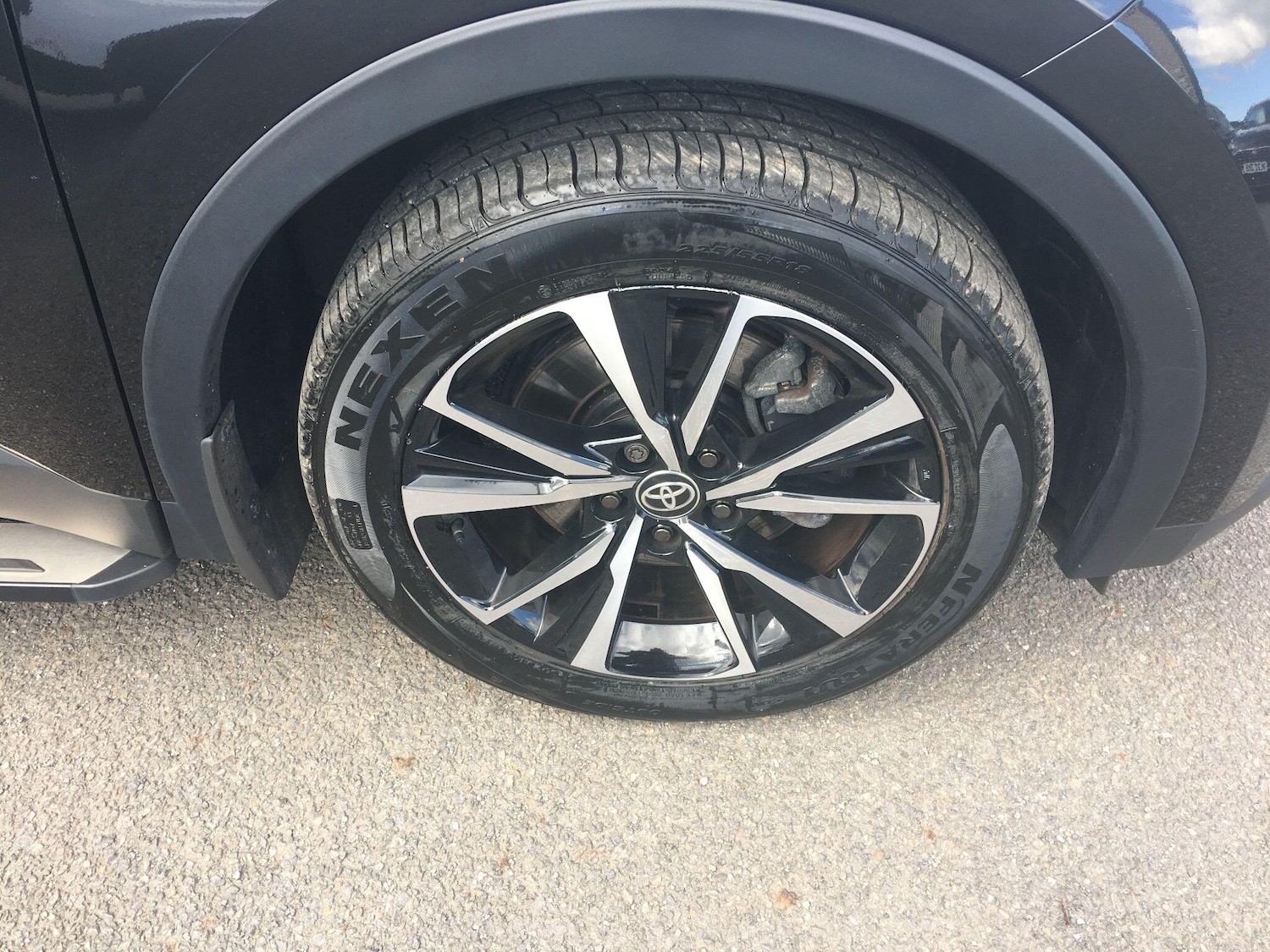 Used Toyota C-HR 2024 for sale - 77202422: Photo 12