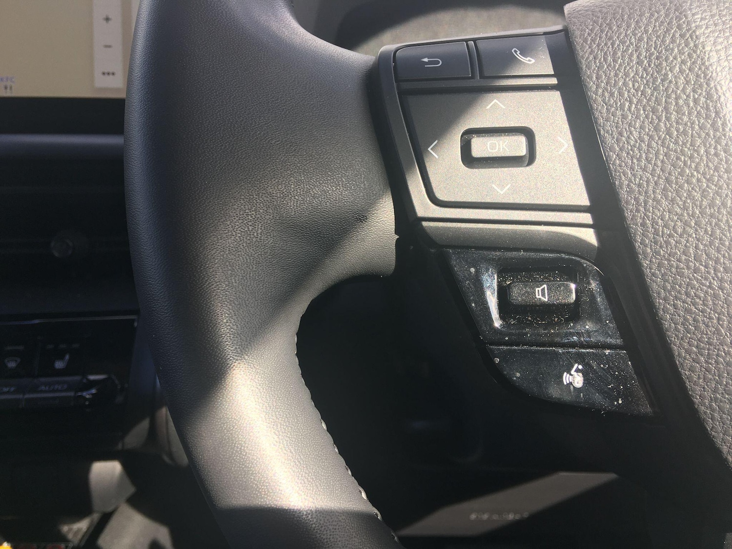 Used Toyota C-HR 2024 for sale - 77202422: Photo 42