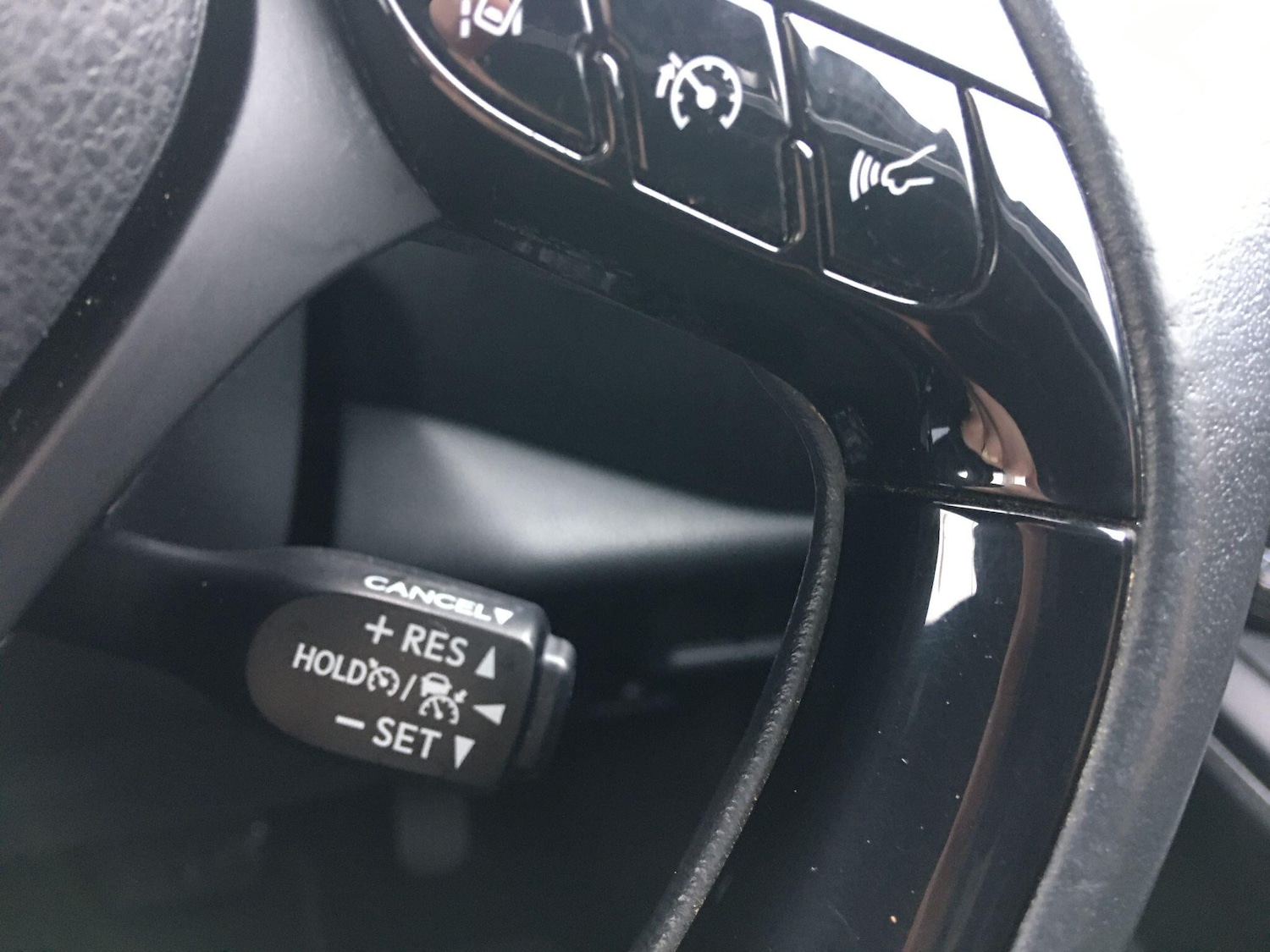 Used Toyota C-HR 2023 for sale - 77524710: Photo 29