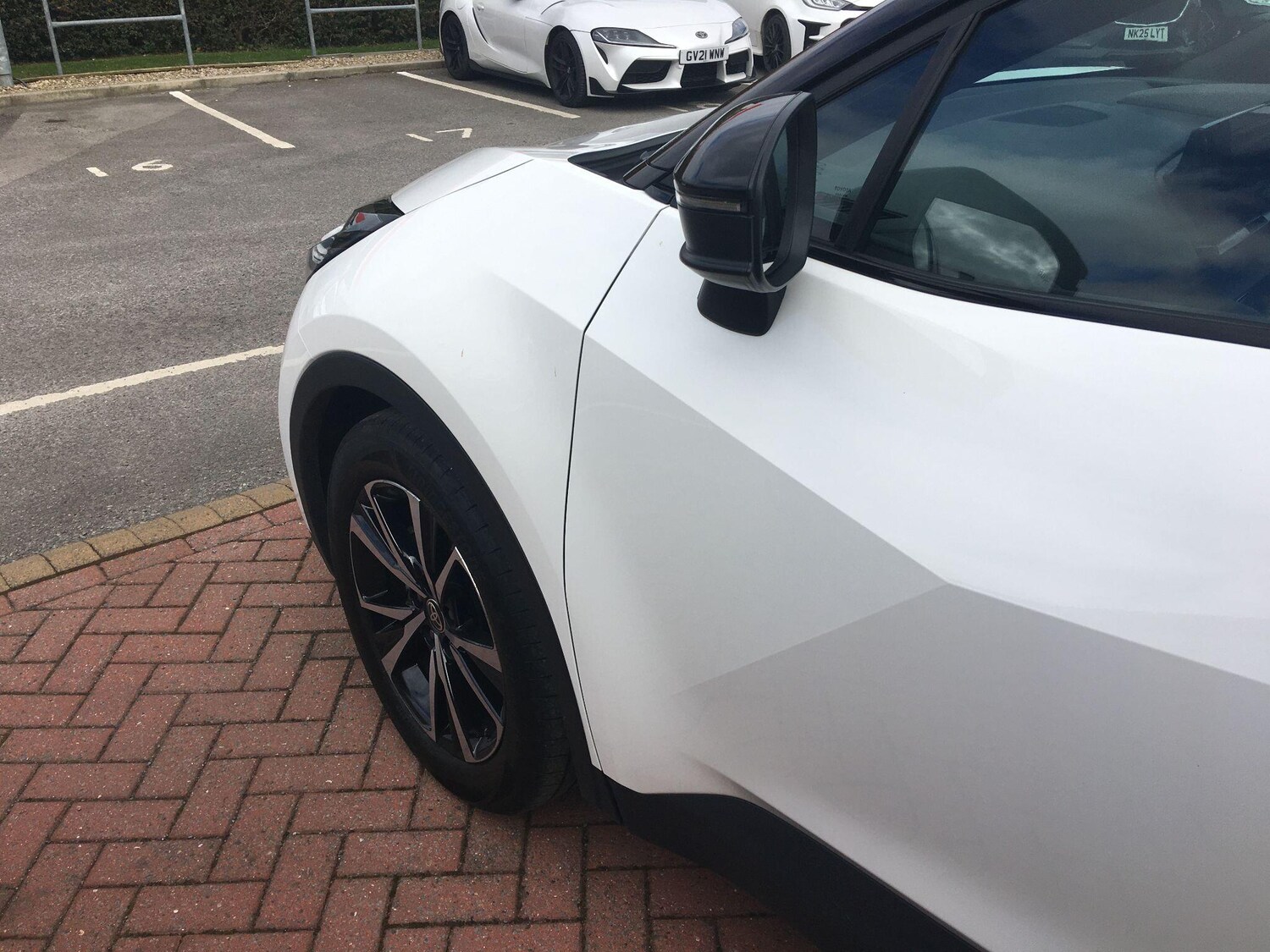 Used Toyota C-HR 2025 for sale - 78099918: Photo 40