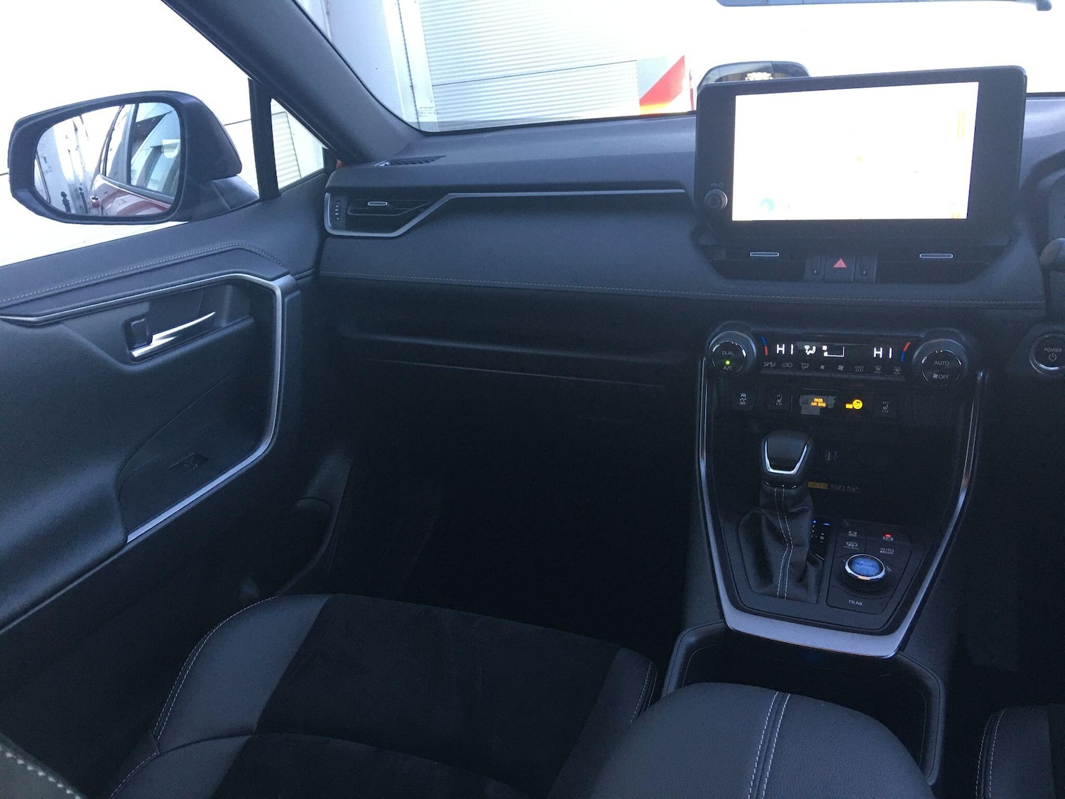 Used Toyota RAV4 2025 for sale - 76898945: Photo 17