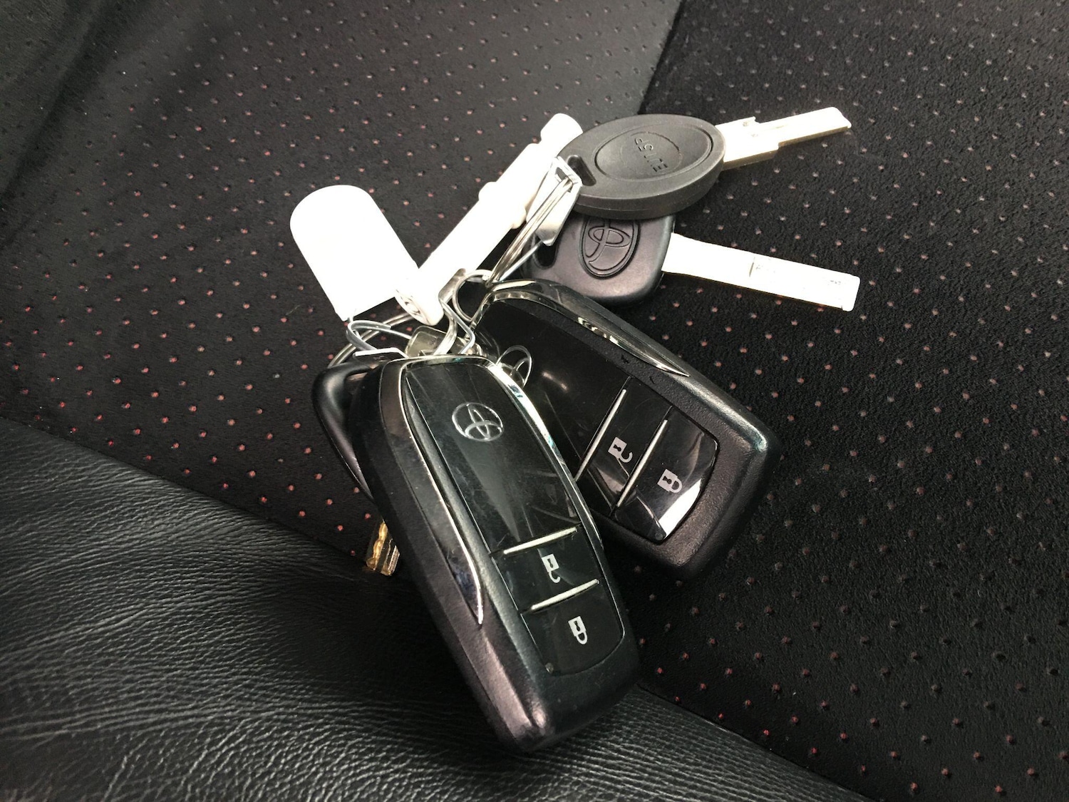 Used Toyota Hilux 2022 for sale - 77254055: Photo 21