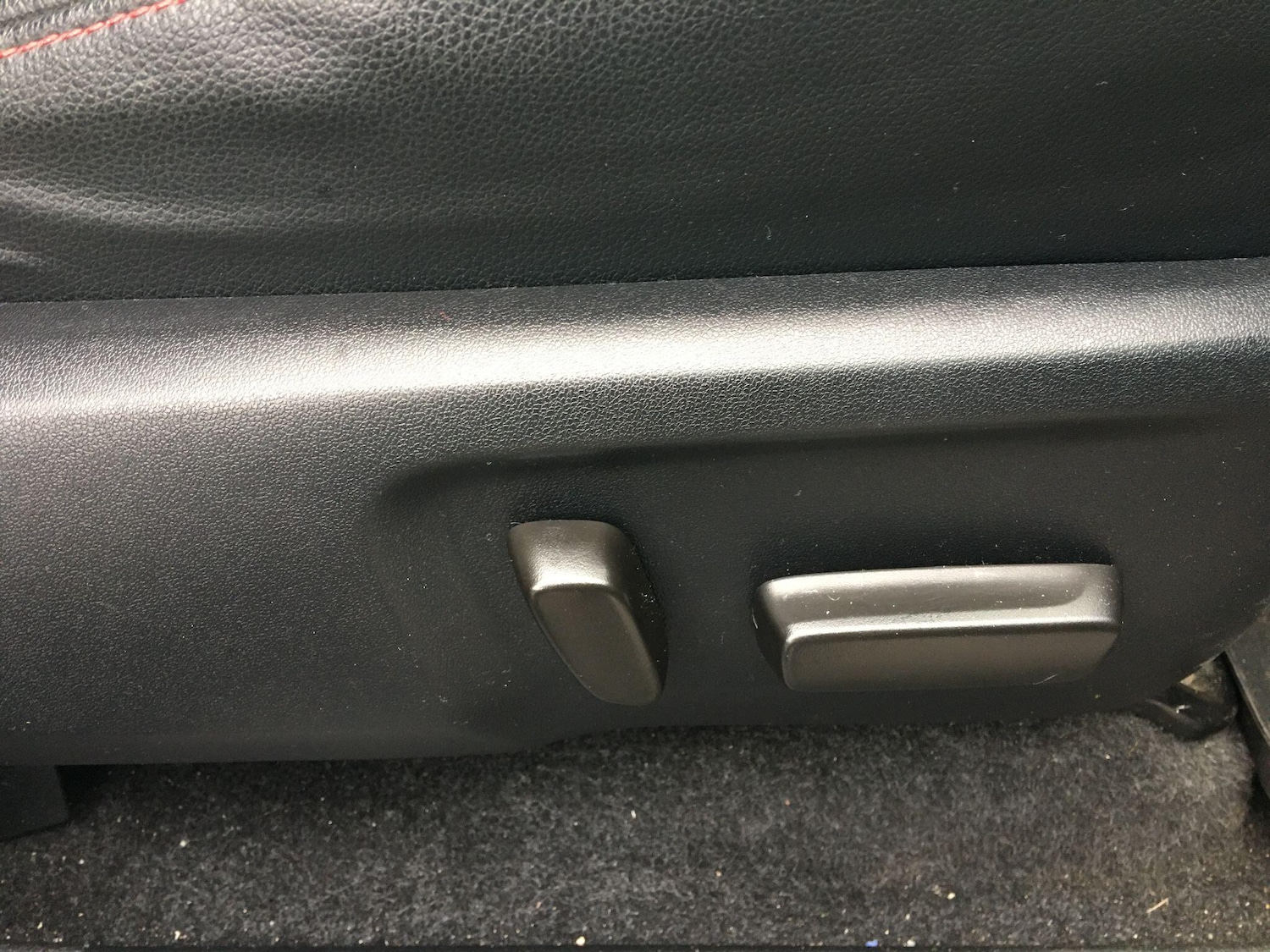 Used Toyota Hilux 2022 for sale - 77254055: Photo 42