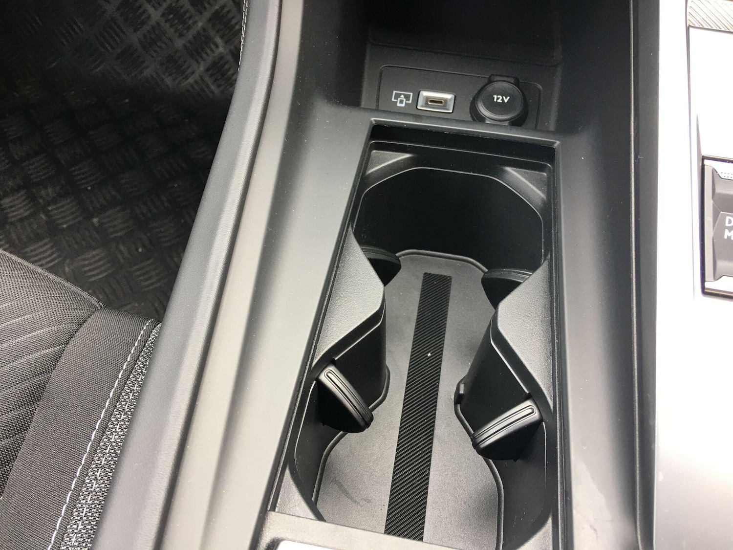 Used Peugeot 308 2023 for sale - 76456925: Photo 32