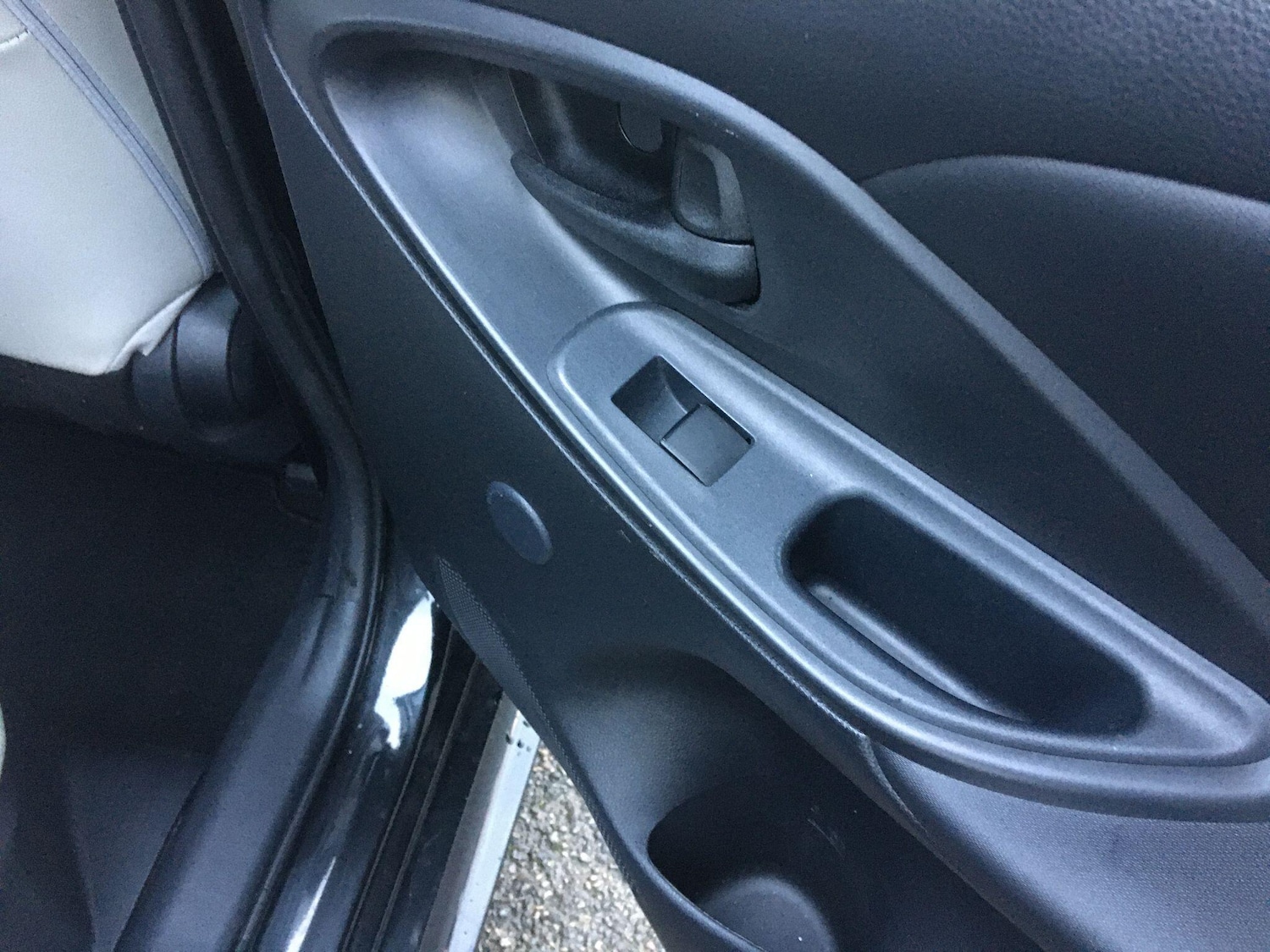 Used Toyota Yaris 2022 for sale - 77351522: Photo 30