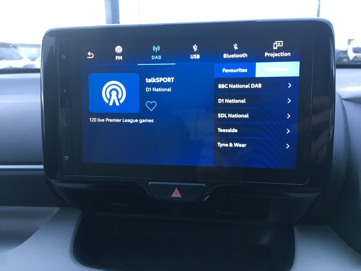 Used Toyota Yaris 2022 for sale - 77351522: Photo 53