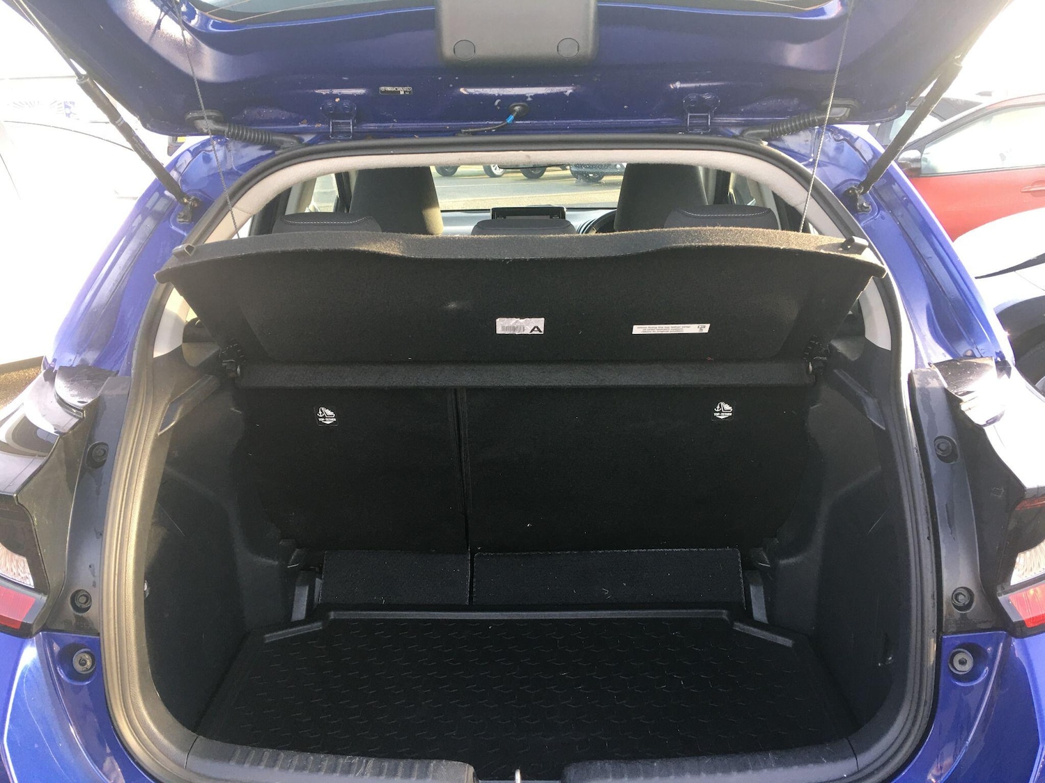 Used Toyota Yaris 2022 for sale - 76952396: Photo 12