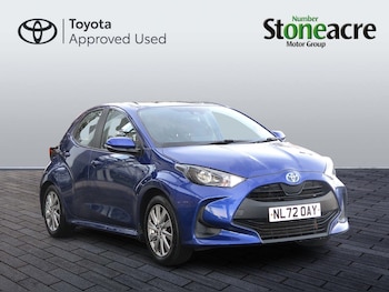 Used Toyota Yaris 2022 for sale - 76952396: Photo