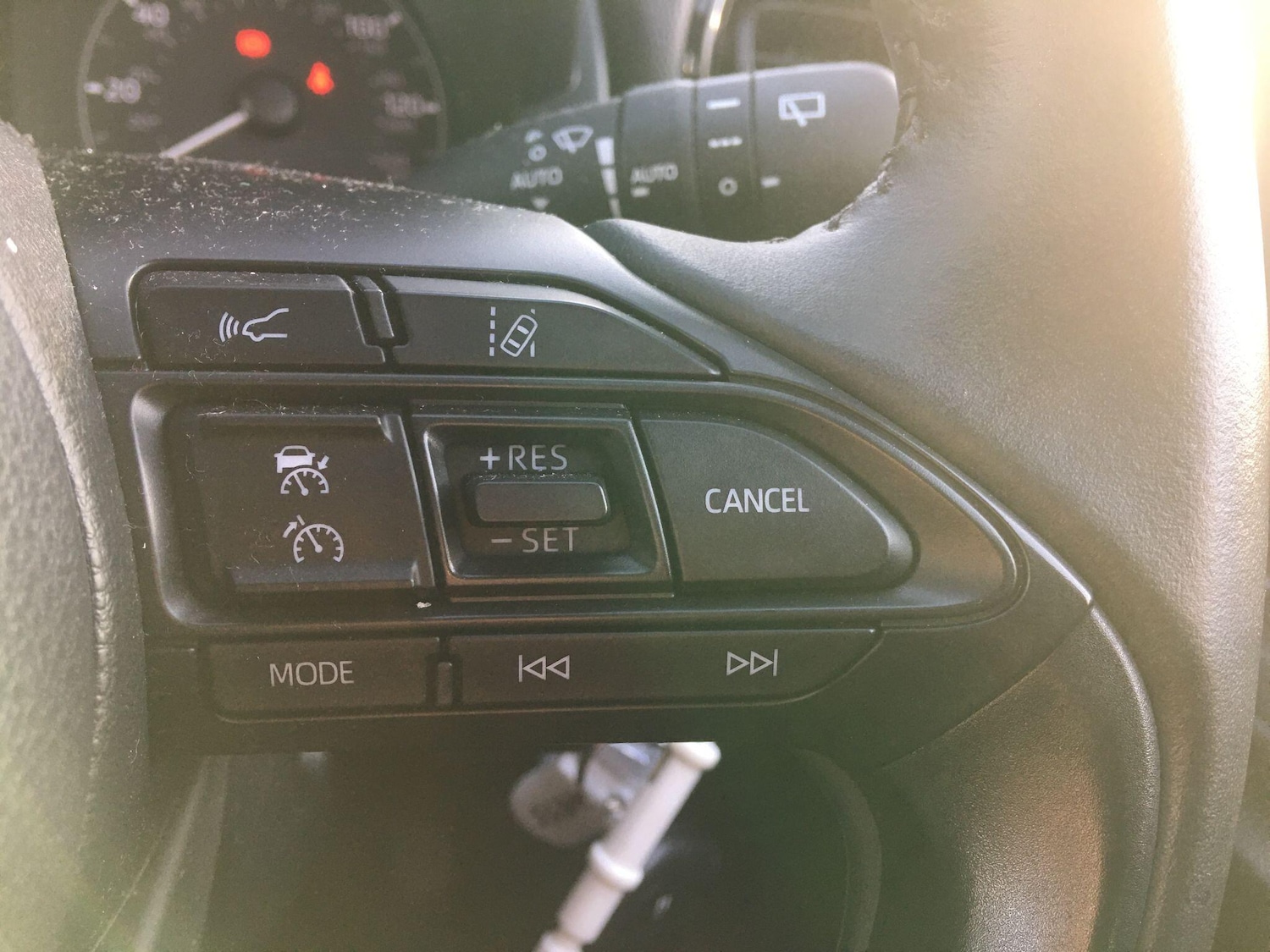 Used Toyota Yaris 2022 for sale - 76952396: Photo 43