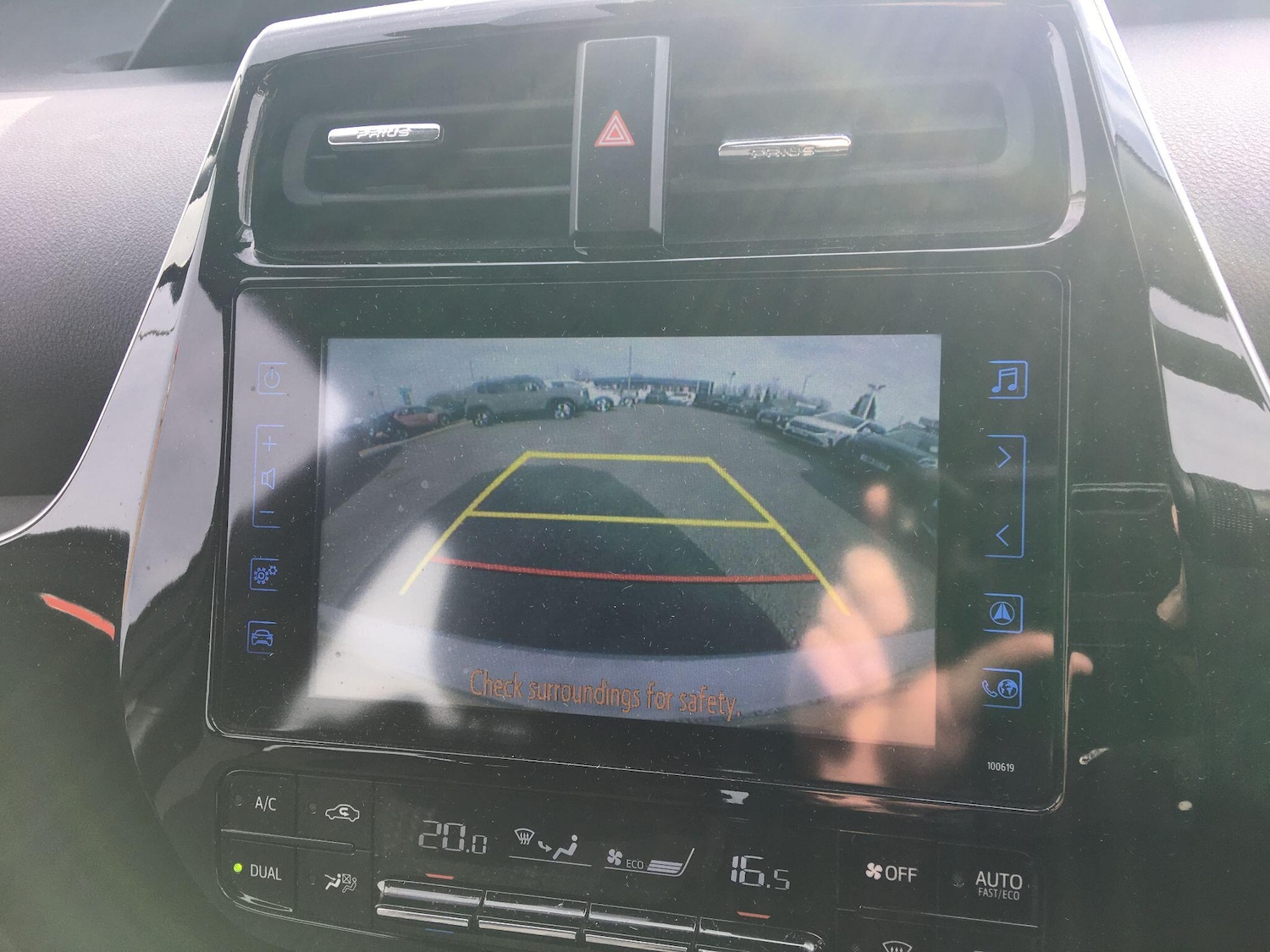 Used Toyota Prius 2019 for sale - 77645958: Photo 35