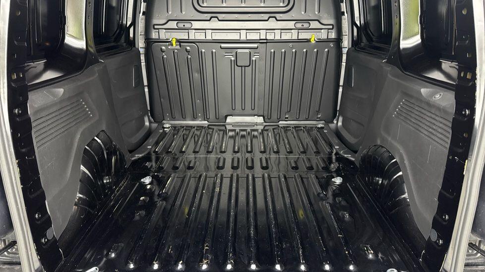 Used Toyota ProAce 2024 for sale - 77469332: Photo 21