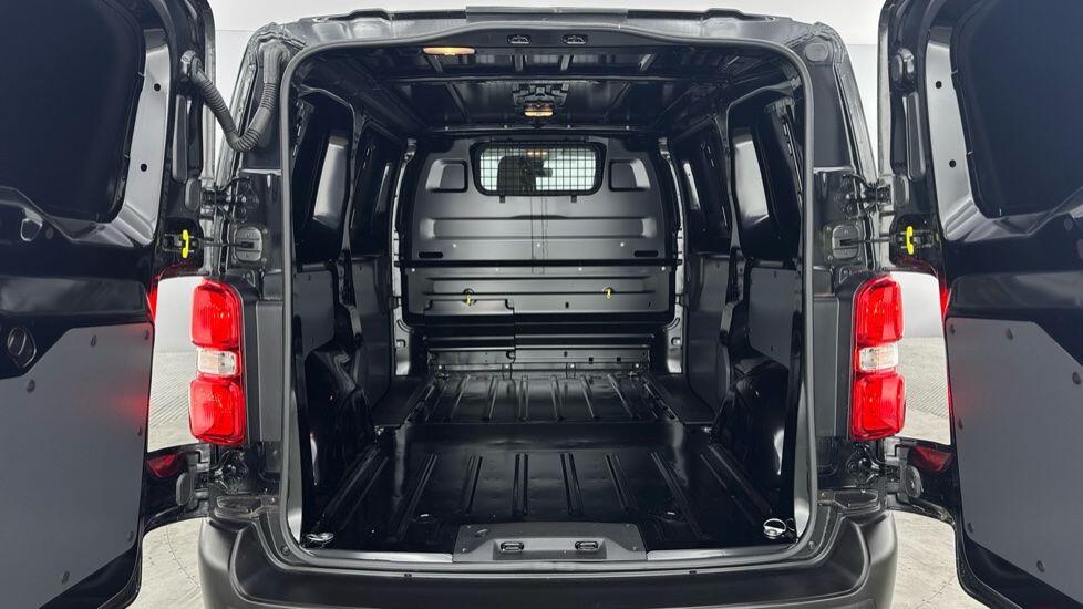 Used Toyota ProAce 2025 for sale - 77710239: Photo 22