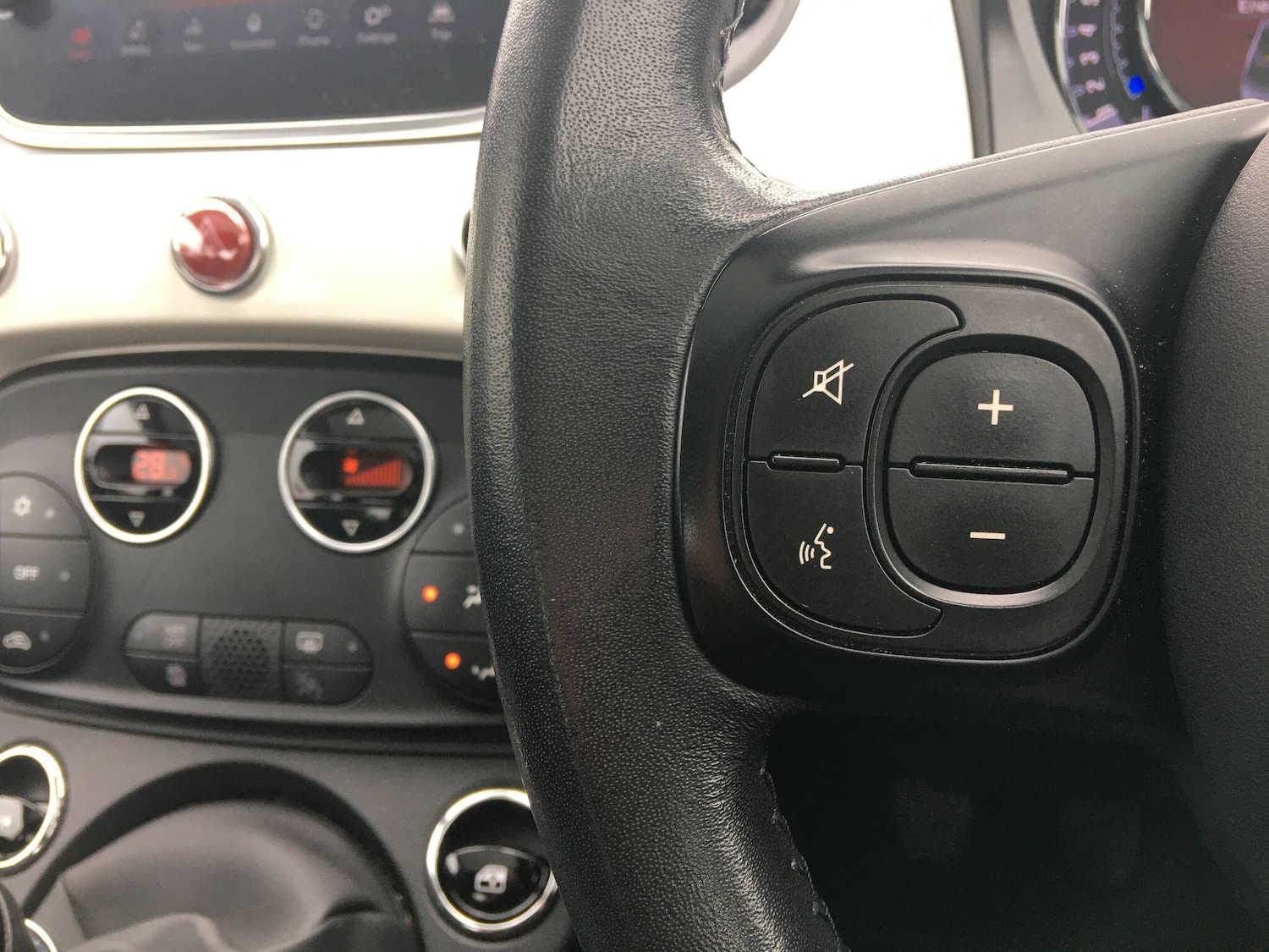 Used Fiat 500 2020 for sale - 76702461: Photo 32