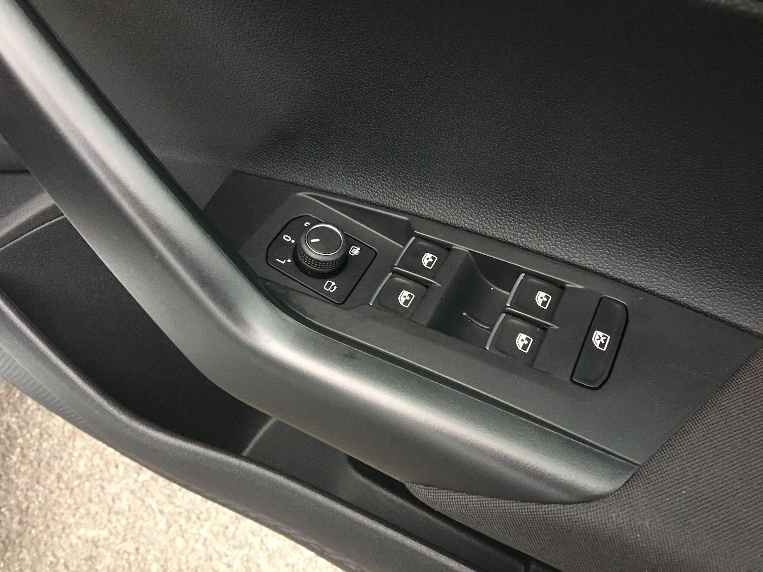 Used Volkswagen Taigo 2023 for sale - 77073889: Photo 39