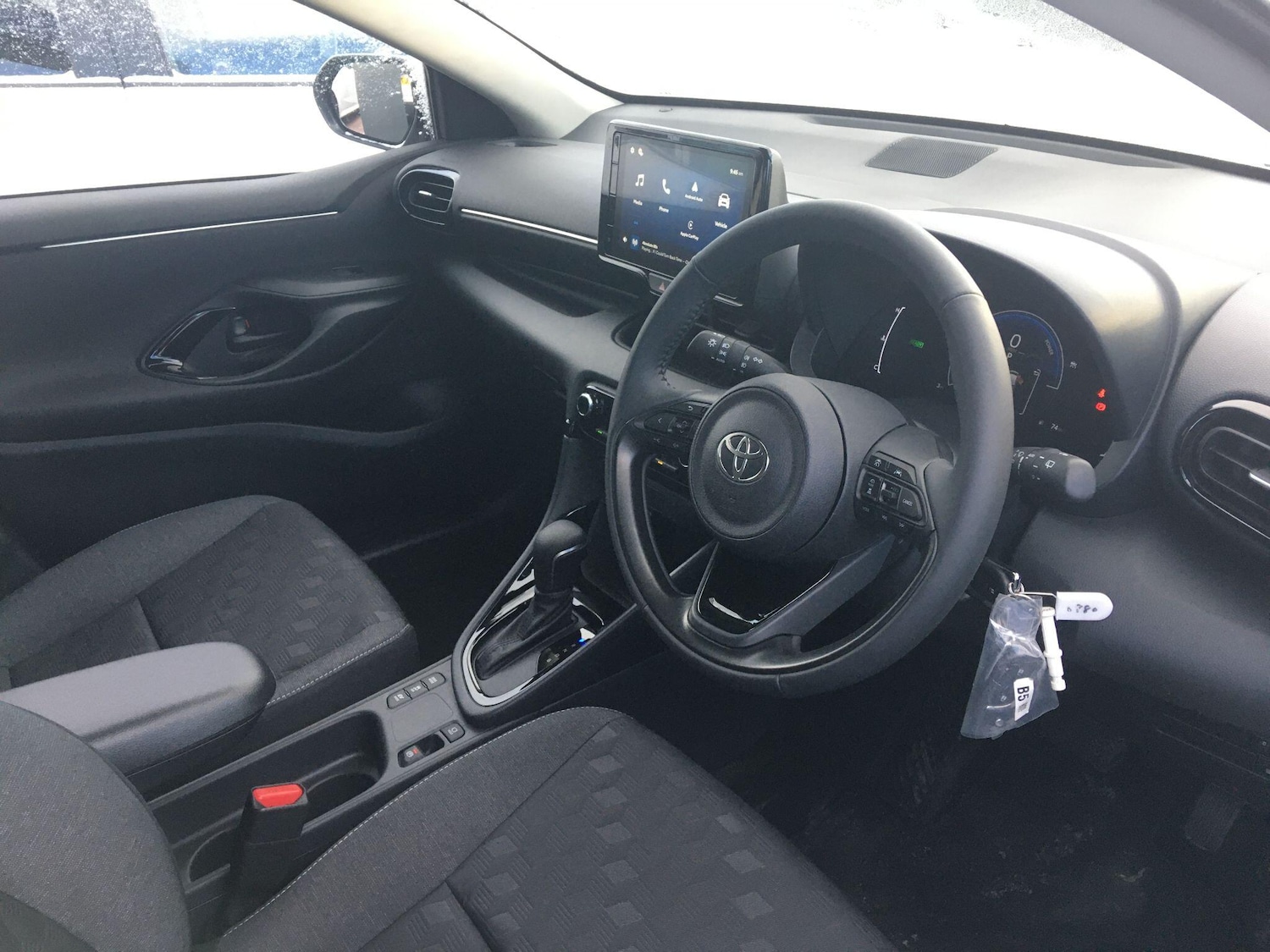 Used Toyota Yaris 2025 for sale - 77359000: Photo 13