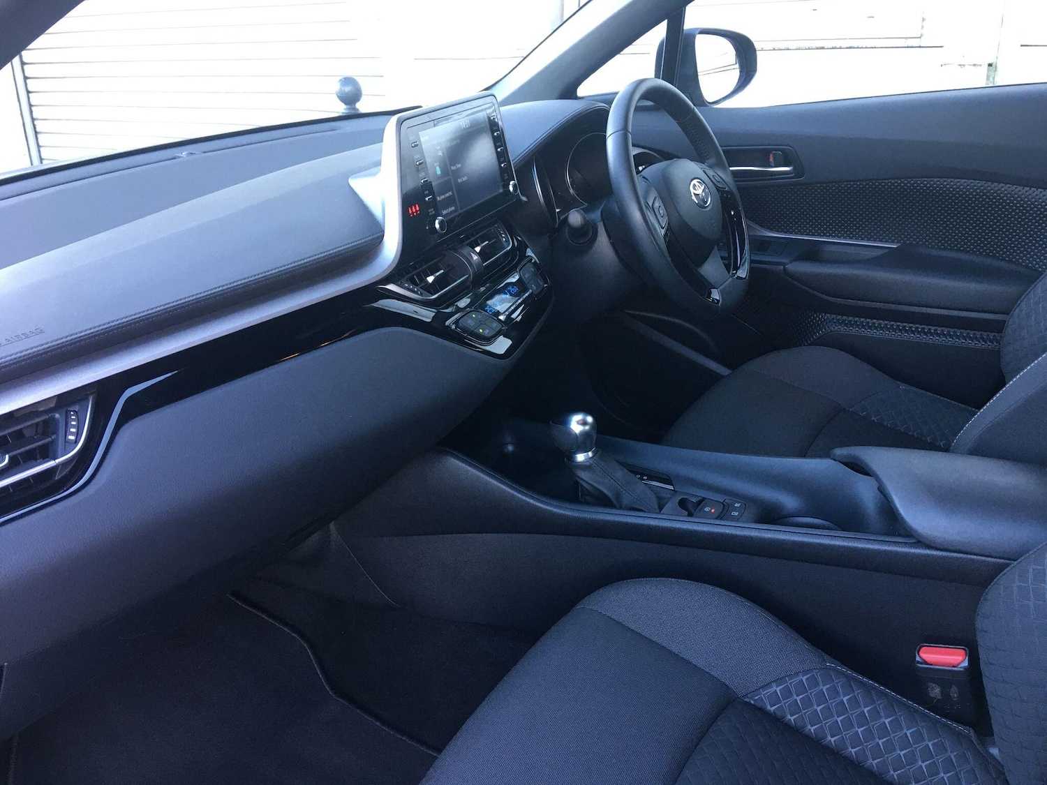 Used Toyota C-HR 2021 for sale - 76700575: Photo 16