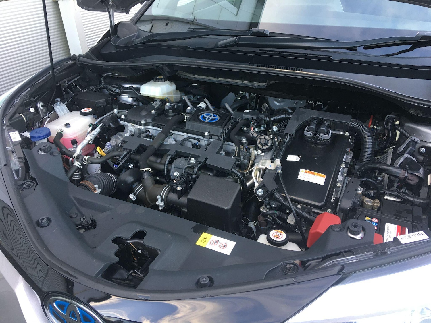 Used Toyota C-HR 2021 for sale - 76700575: Photo 42