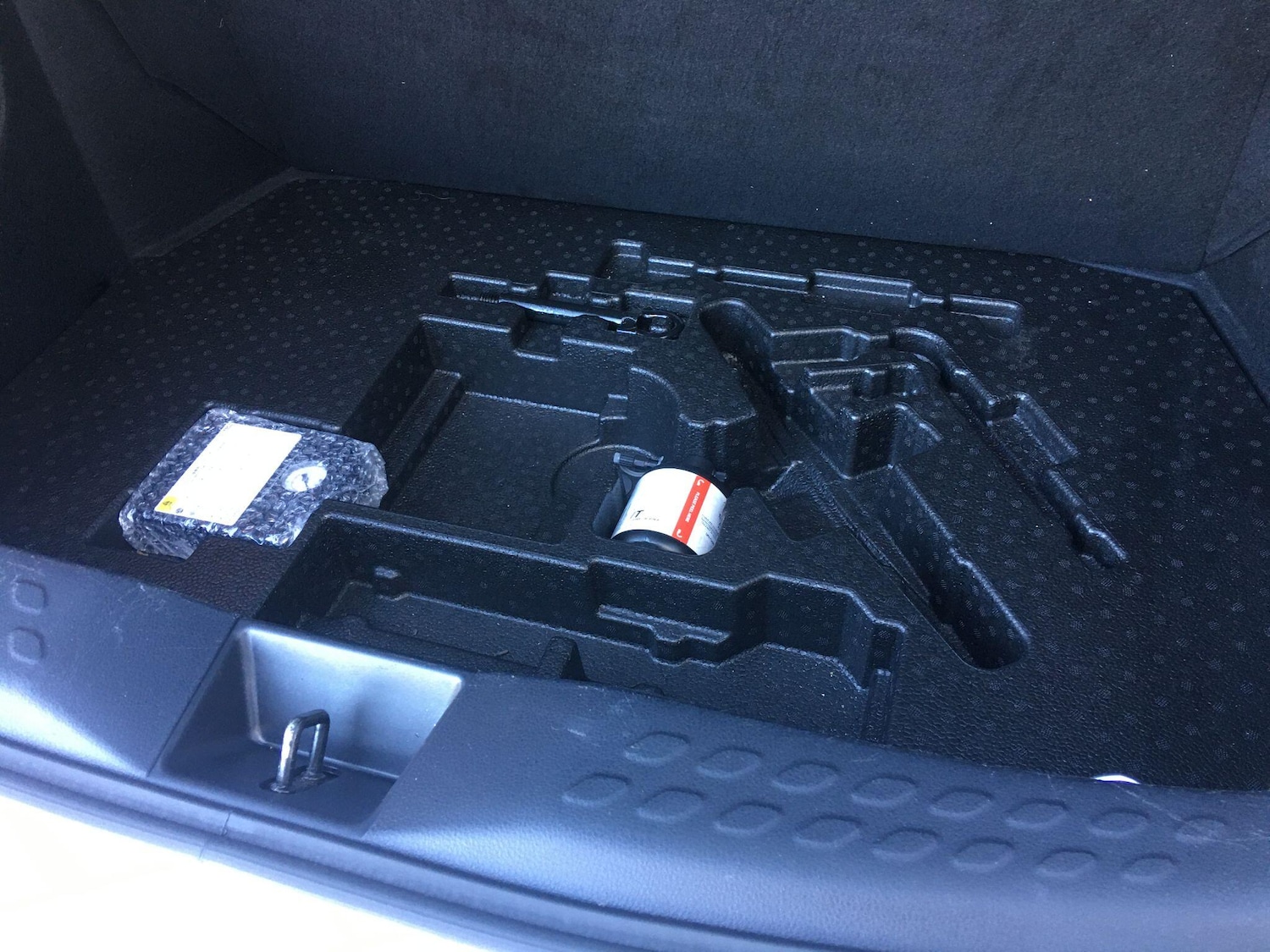 Used Toyota C-HR 2021 for sale - 76700575: Photo 43