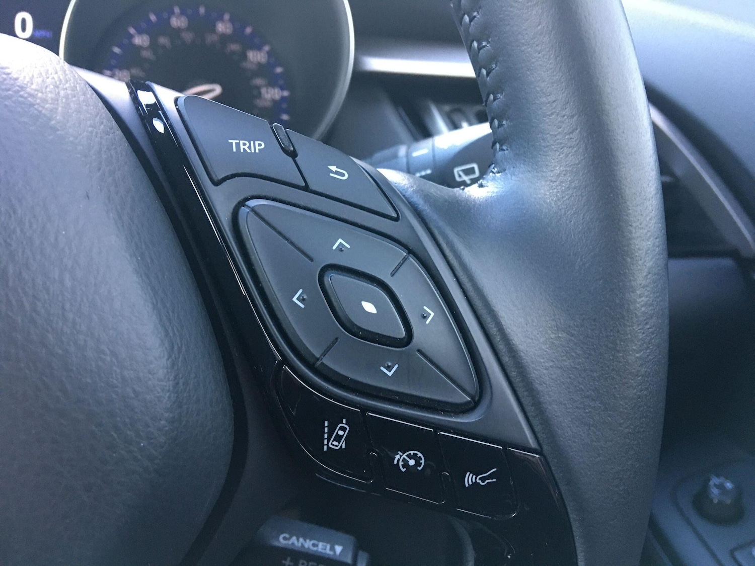 Used Toyota C-HR 2021 for sale - 76700575: Photo 52