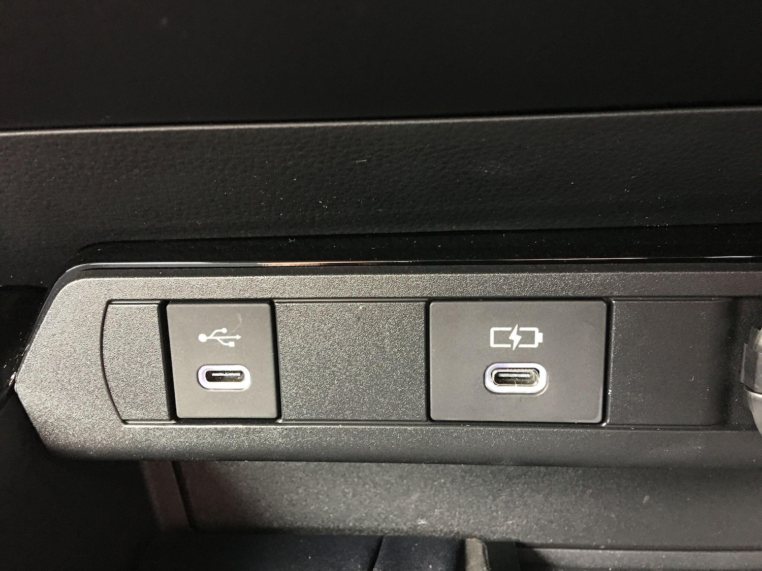 Used Toyota Prius 2025 for sale - 76644537: Photo 29